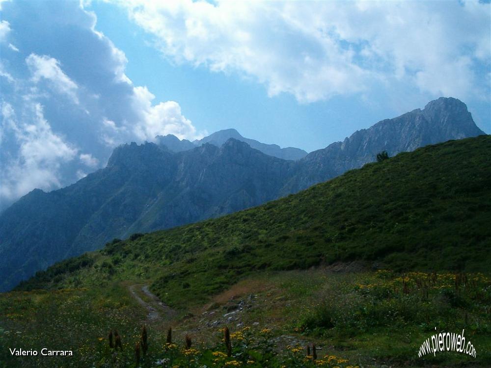 12° Monti nel varsante Brecscano.jpg